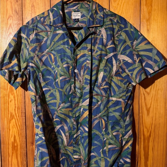 J Crew Hawaiian shirt size medium - Picture 1 of 2